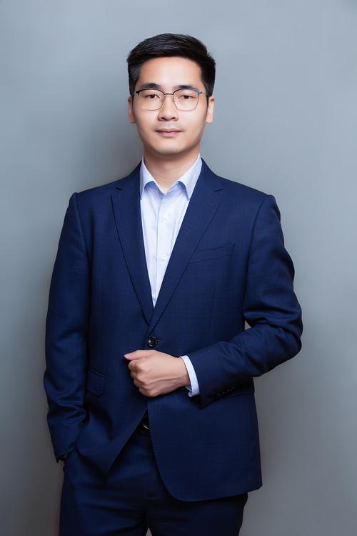 王胜军 动态图形设计负责人